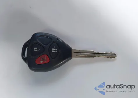 2016 Toyota 4Runner Trail z USA, uszkodzony, nr VIN JTEBU5JR1G5358952